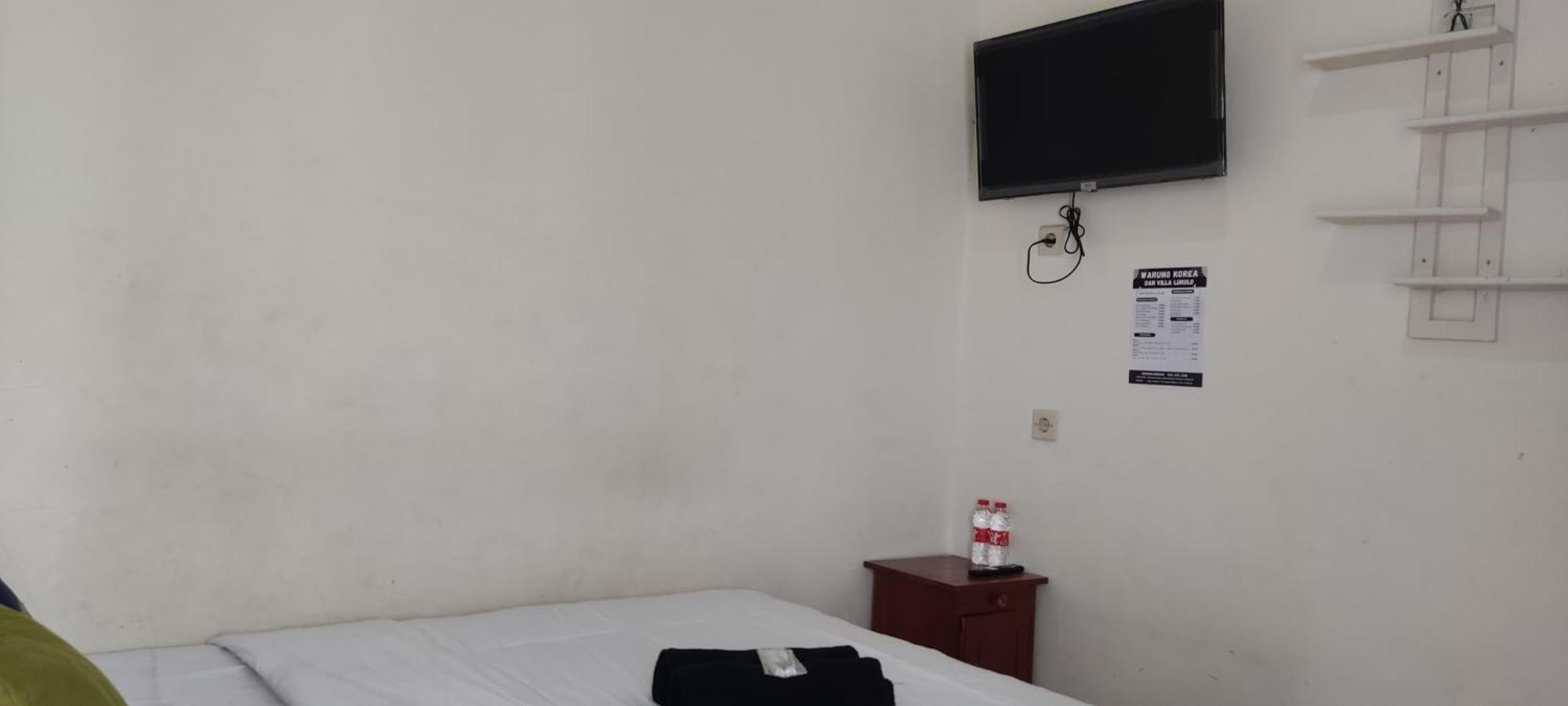 Urbanview Villa Lukulo Kebumen By Reddoorz Ngoại thất bức ảnh